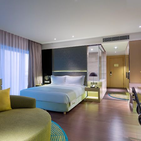 Holiday Inn New Delhi Aerocity By Ihg Екстериор снимка Deluxe Room